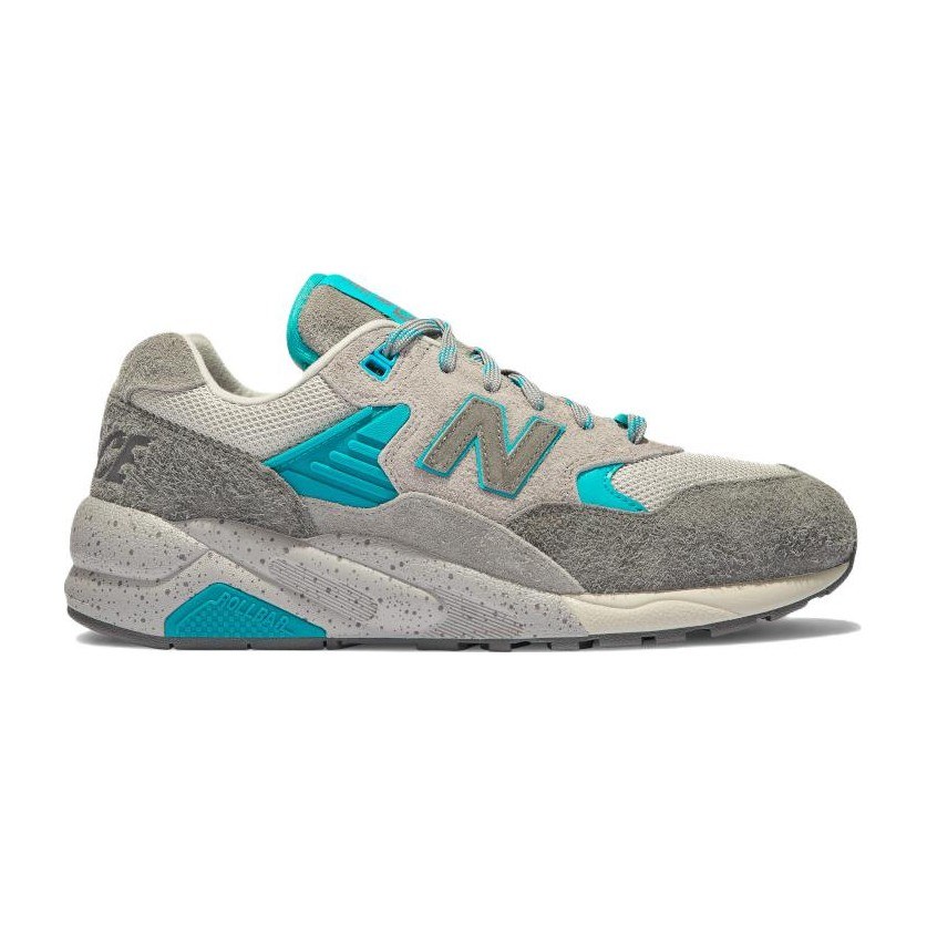 PALACE x New Balance NB 580