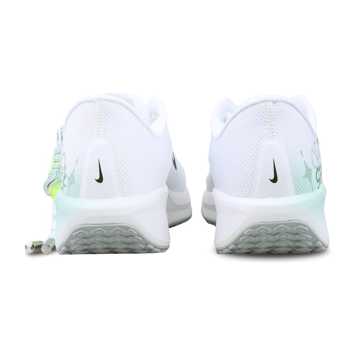 Nike Quest 6