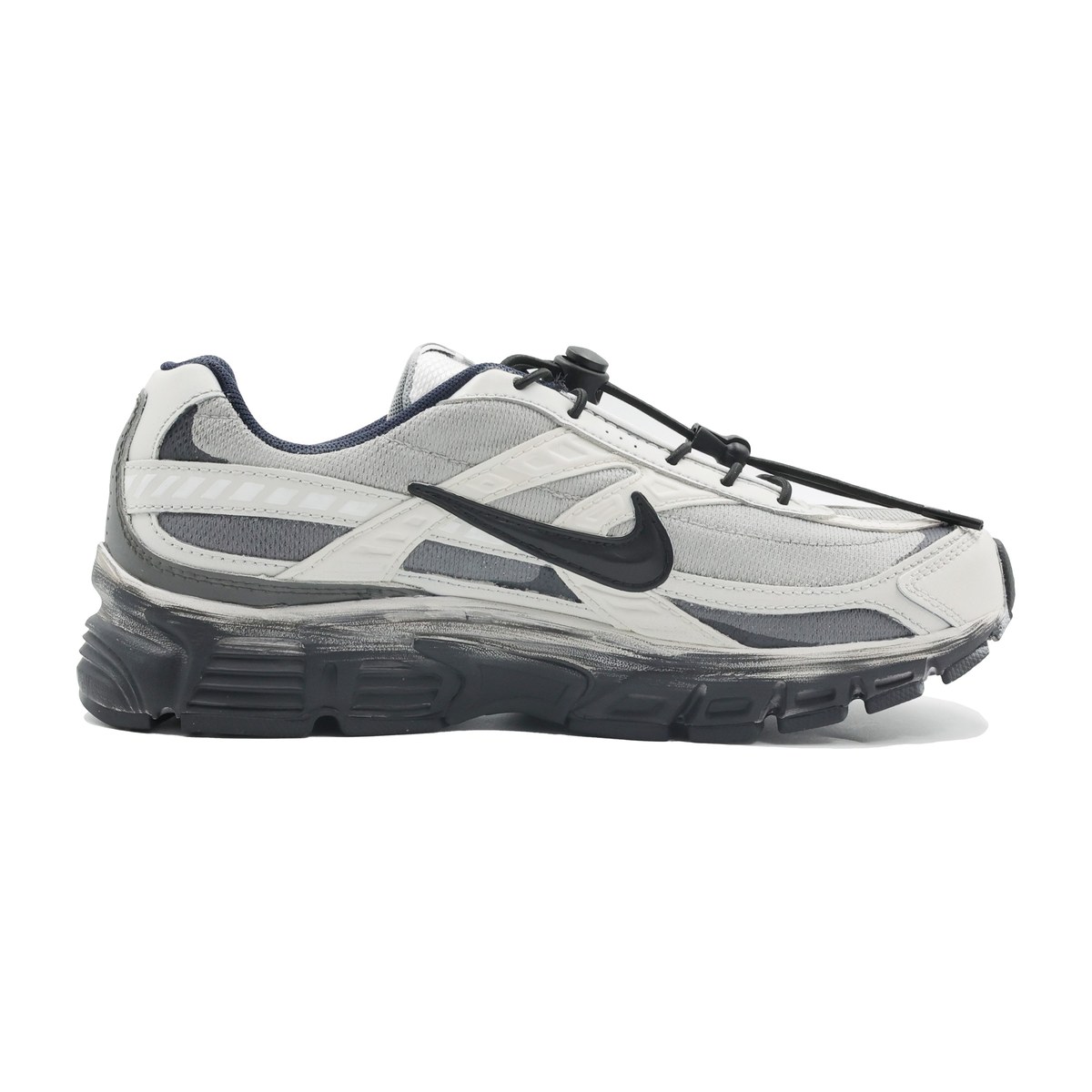 Nike Initiator