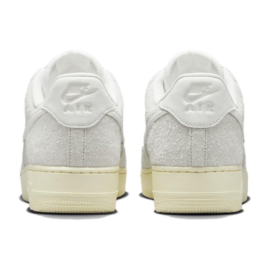 Nike Air Force 1 '07 LX Beige
