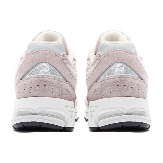 New Balance 2002R Sakura Pink