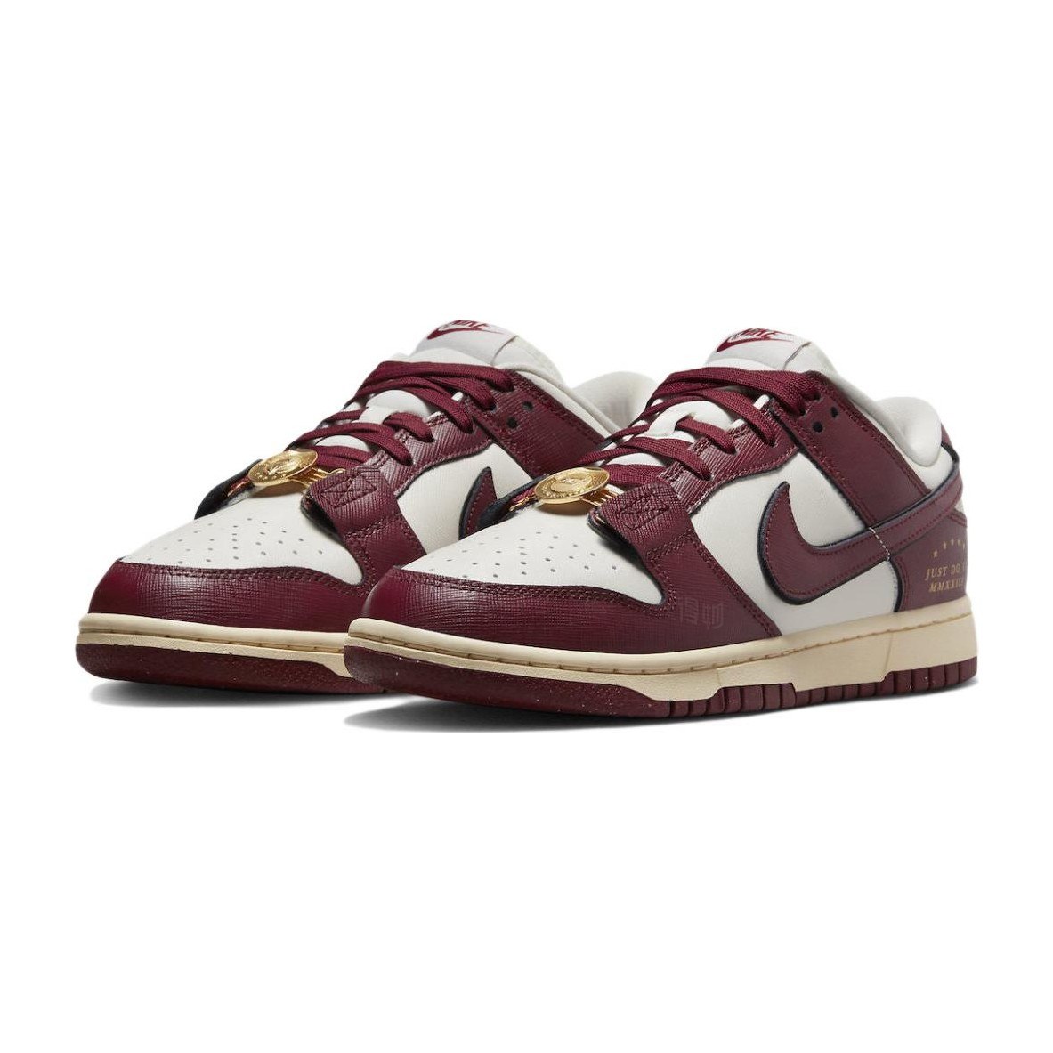 Nike Dunk Low Pendant "Team Red"