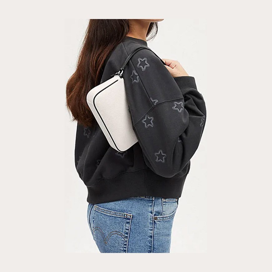 COACH Nolita 19 White