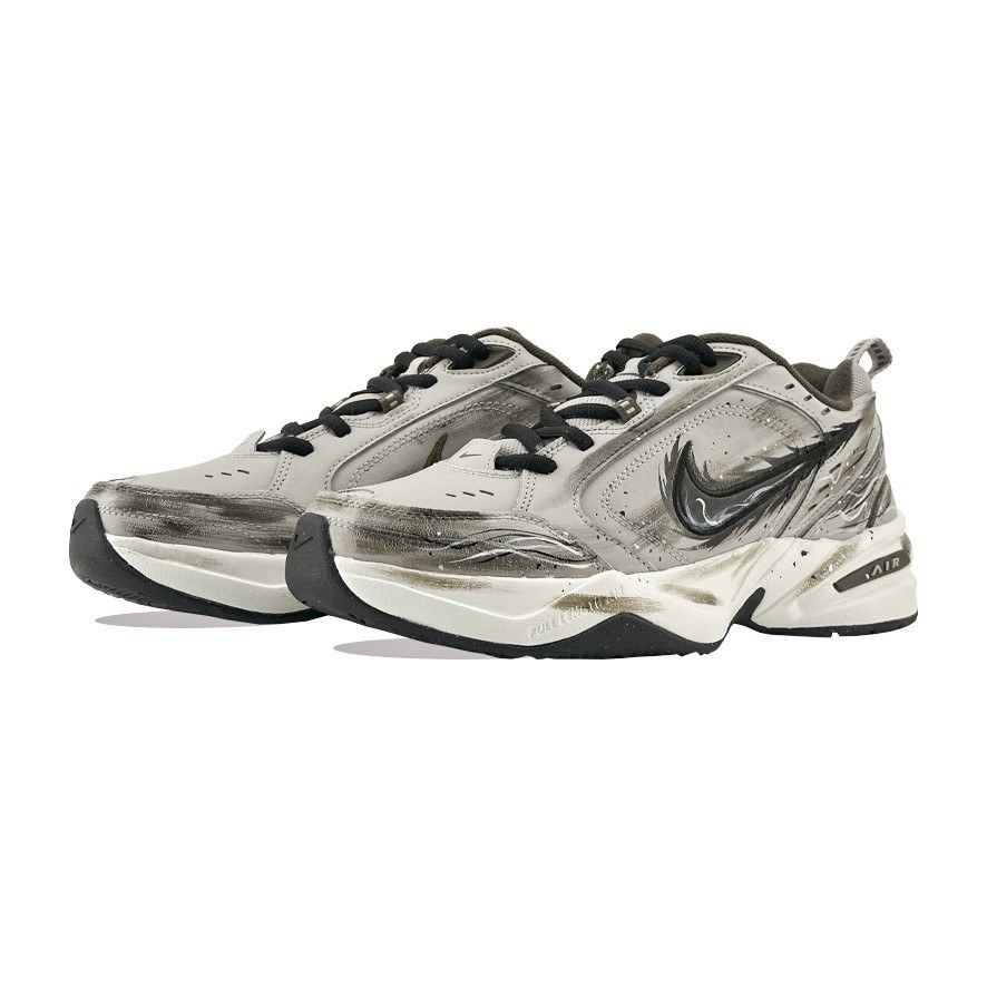 Nike Air Monarch 4