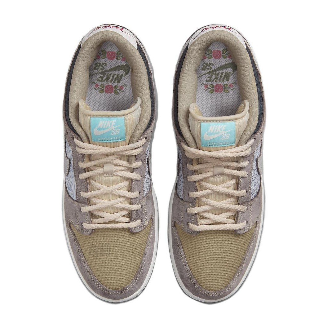 Nike SB Dunk Low "Big Money Savings"