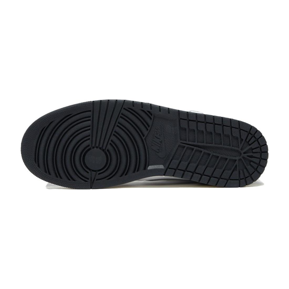 Jordan Air Jordan 1 High OG "Black and Smoke Grey"