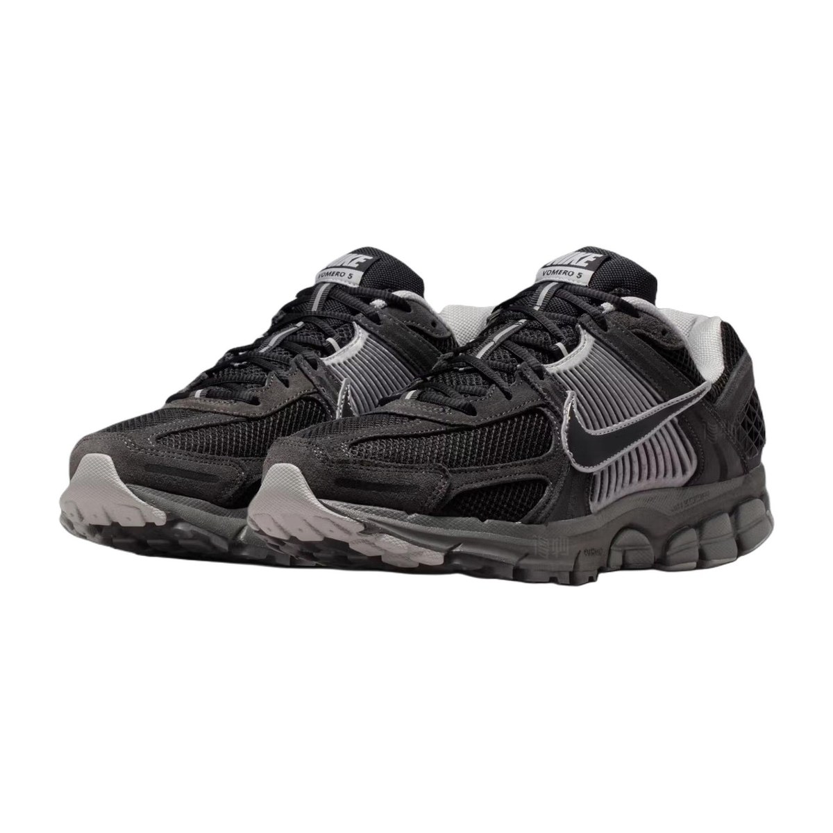 Nike Zoom Vomero 5