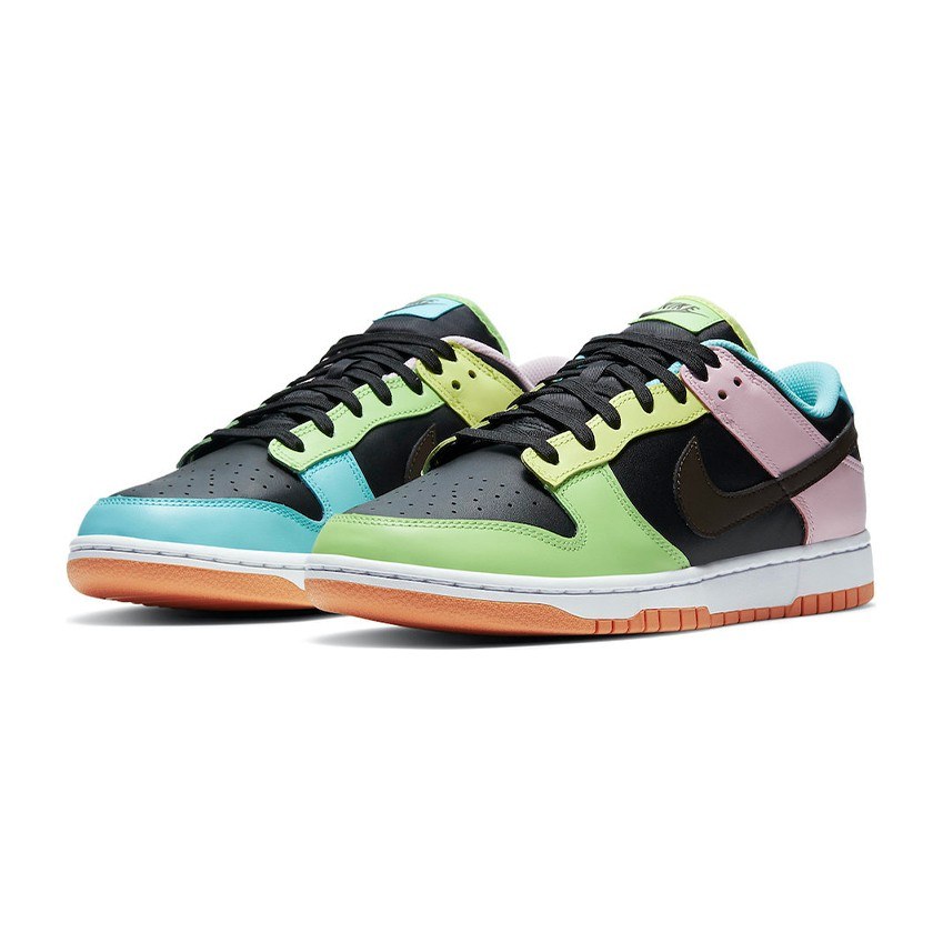 Nike Dunk Low SE "Free 99"