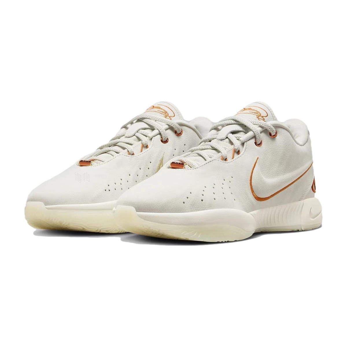 Nike Lebron 21 EP "Akoya"