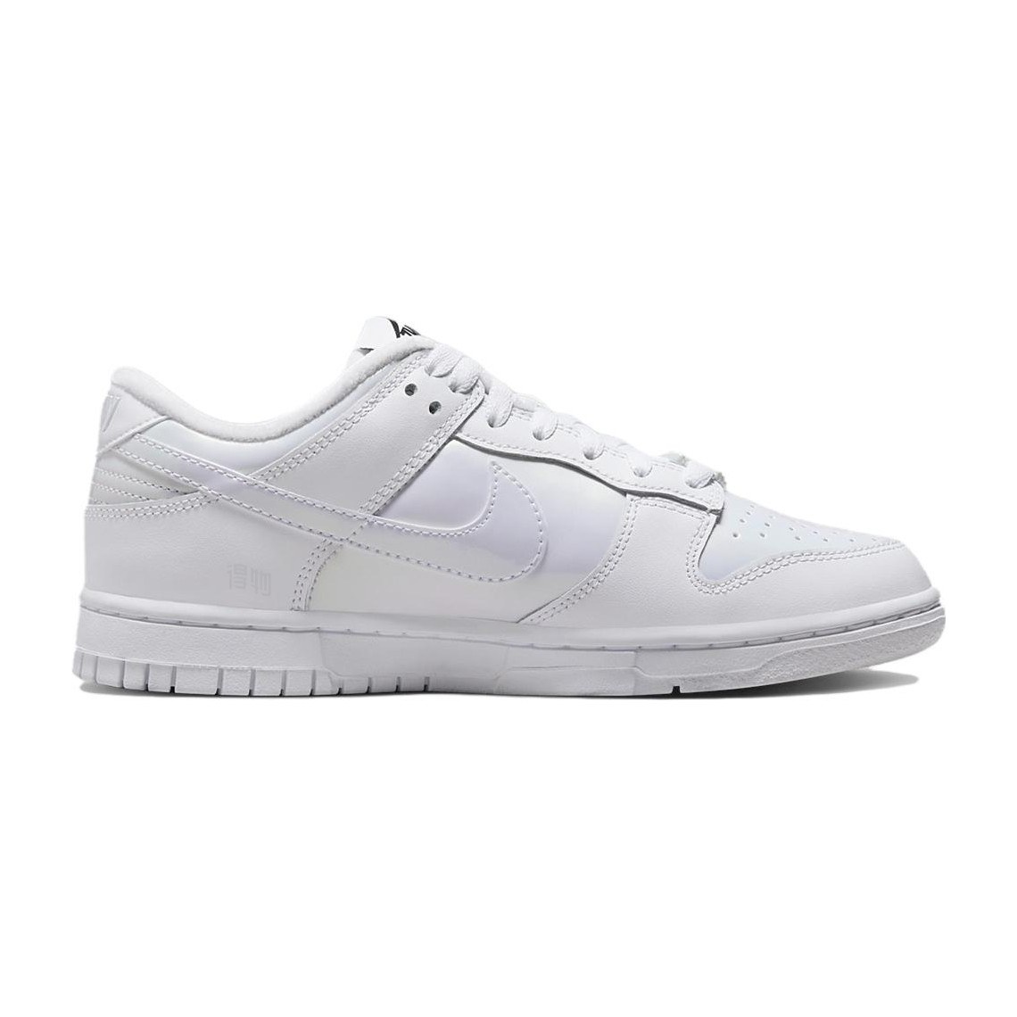 Nike Dunk SE White