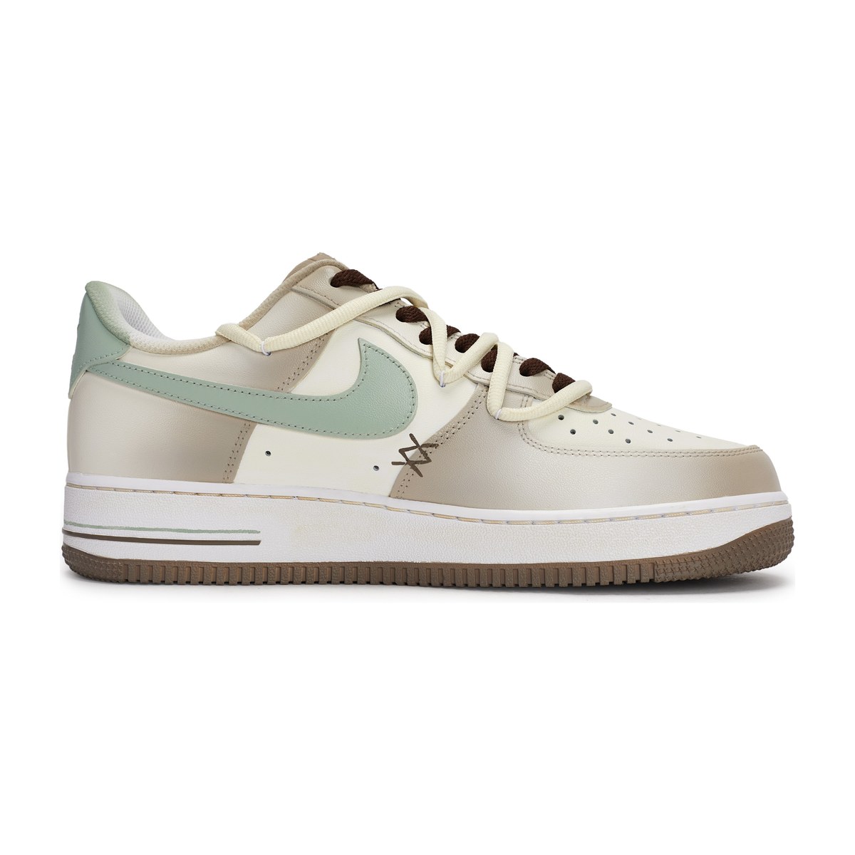 Nike Air Force 1 Low "Mocha"