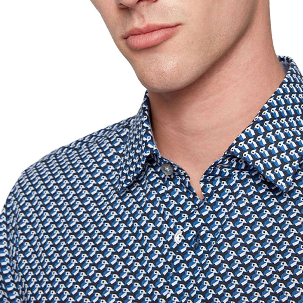 HUGO BOSS
