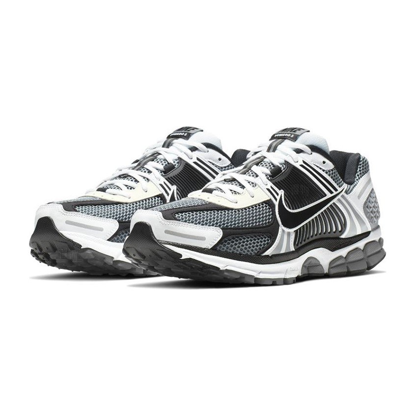 Nike Air Zoom Vomero 5 SE SP
