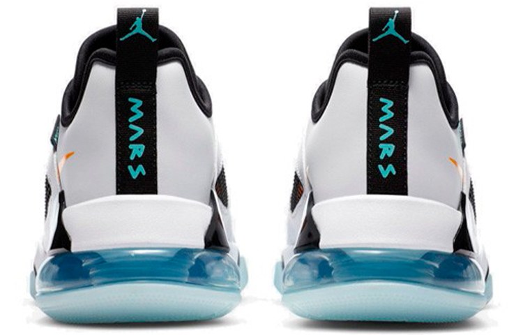 Jordan Mars 270 Low Black White Orange