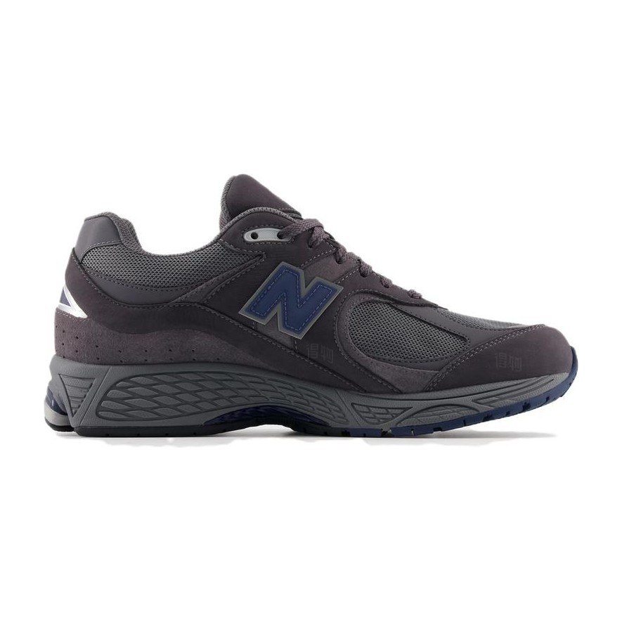 New Balance 2002R