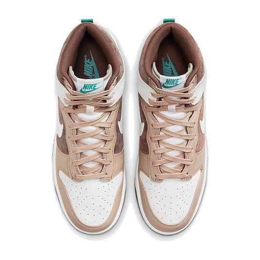 Nike Dunk Retro PRM "Light Chocolate"