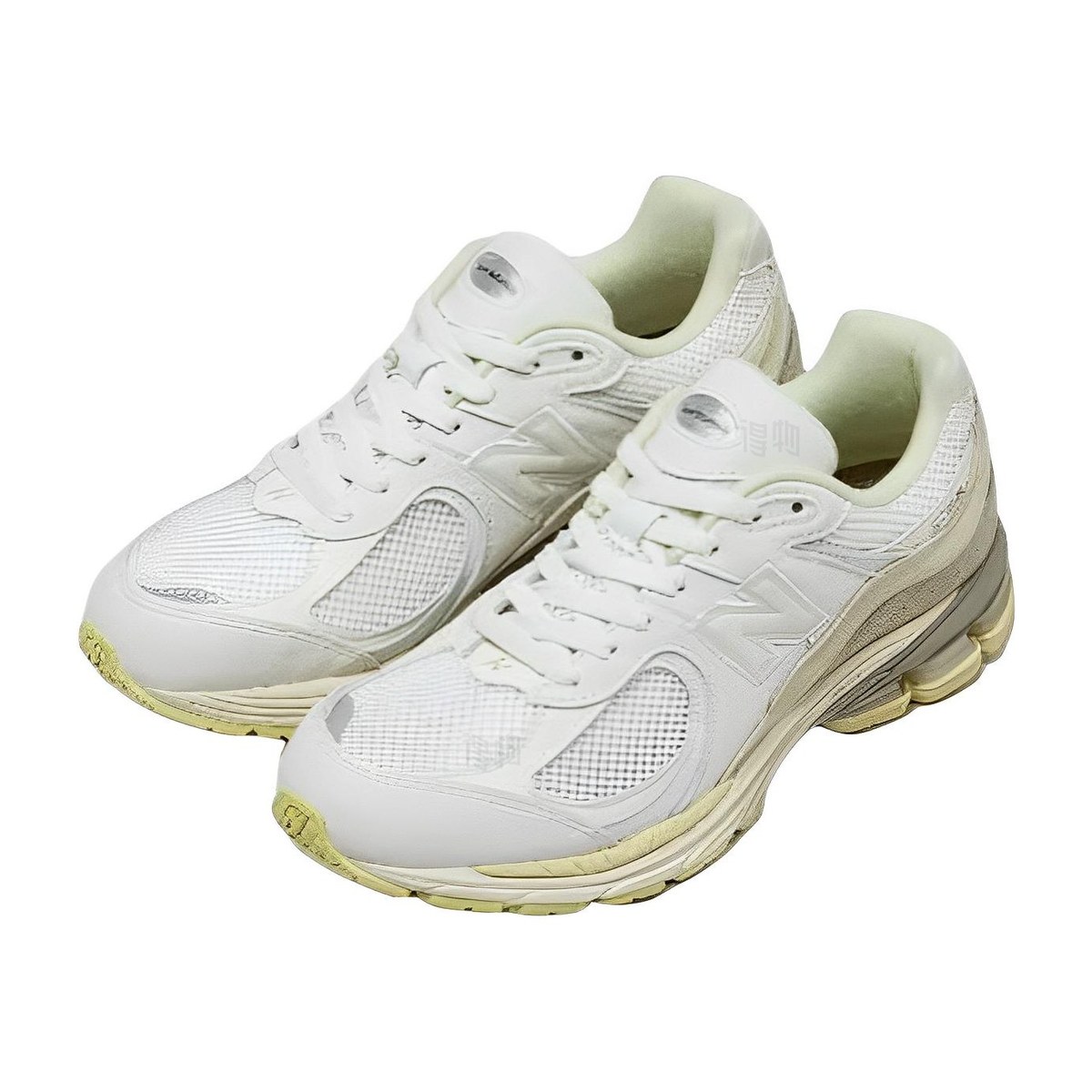AURALEE x New Balance 2002R White