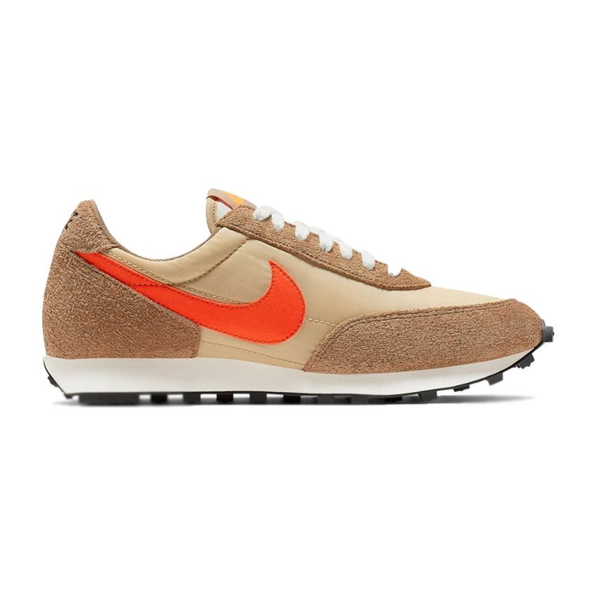 Nike Daybreak Orange