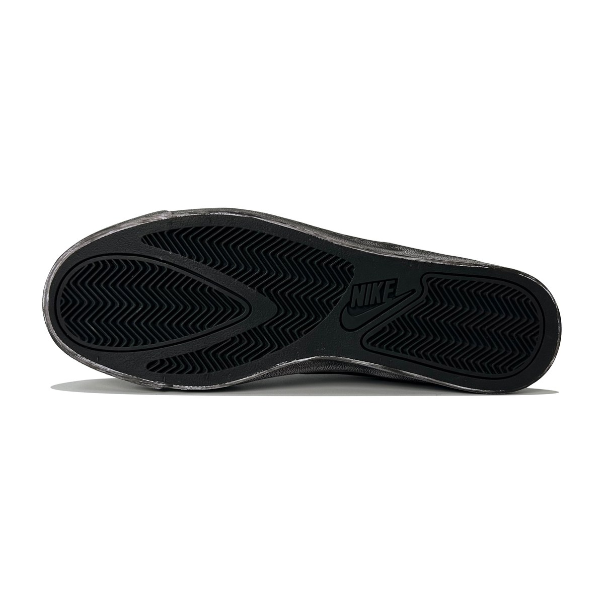 Nike Court Royale
