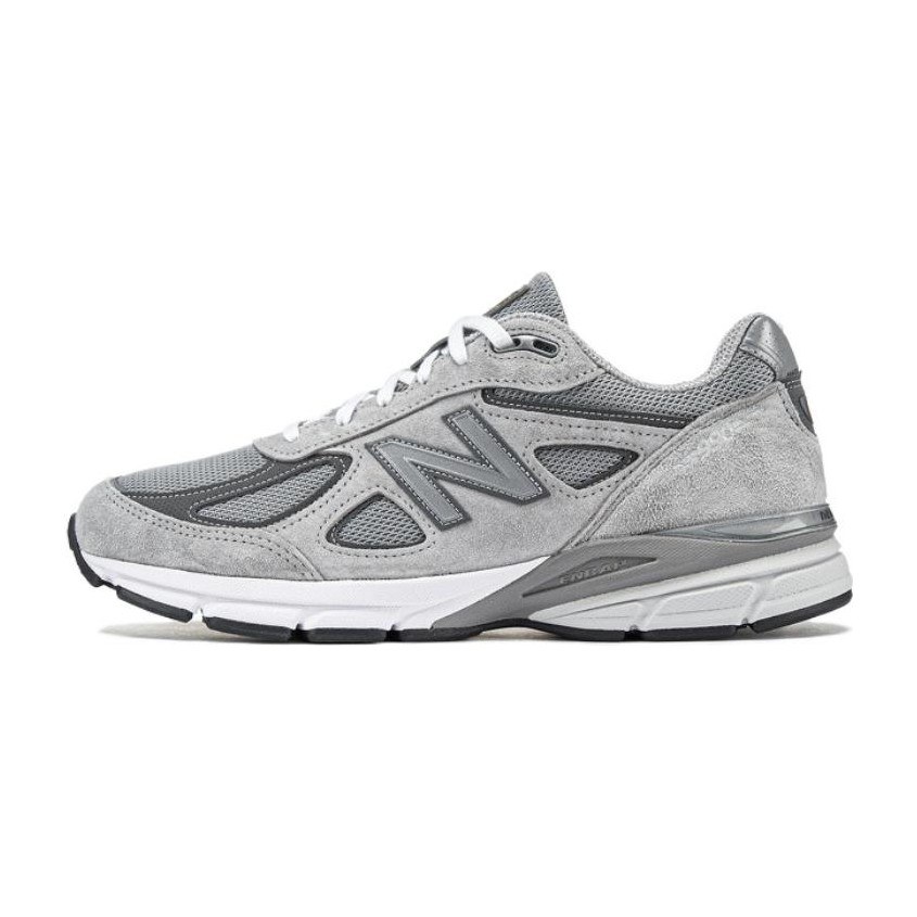 New Balance 990 V4