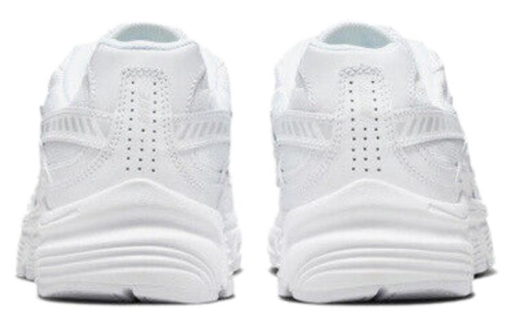 Nike Initiator Silver