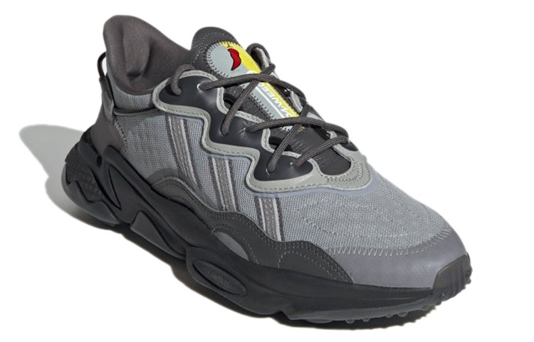 adidas Ozweego