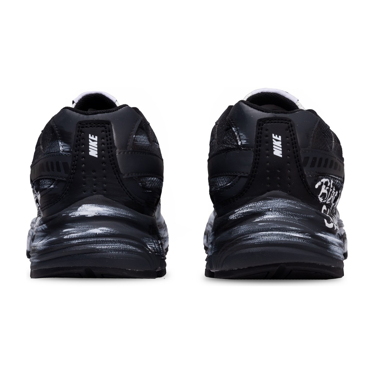 Nike Initiator