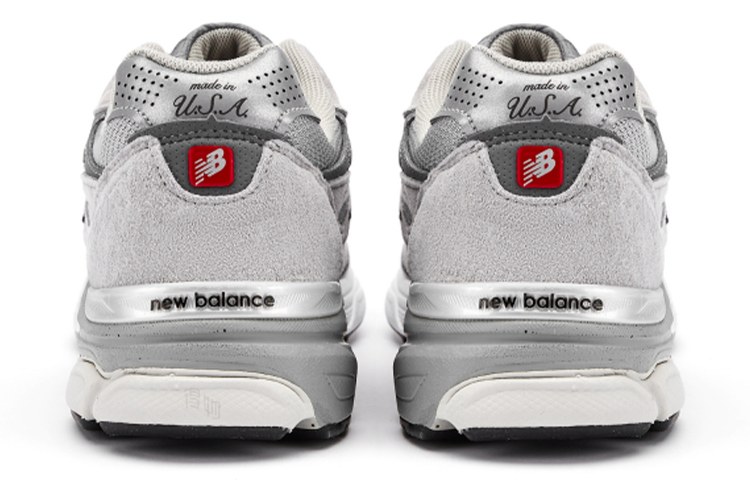 New Balance 990 V3