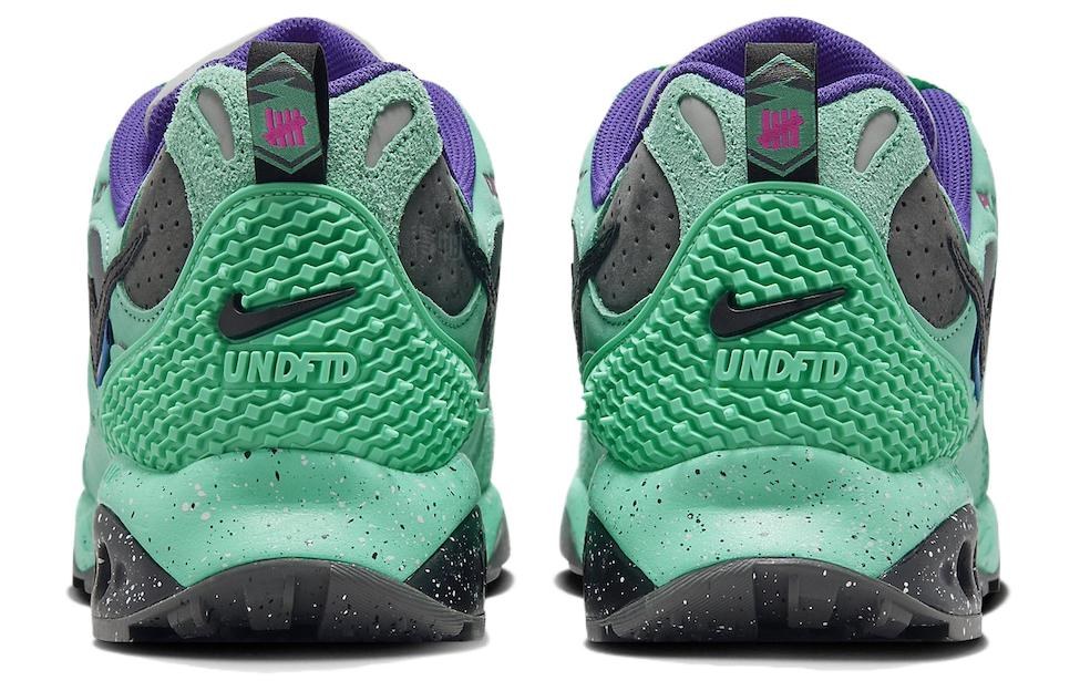 UNDEFEATED x Nike Air Terra Humara "Light Menta"