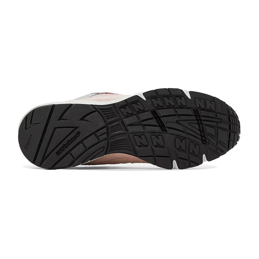 New Balance 991 Shy Pink