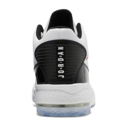Jordan Max Aura 2 'White Gym Red'