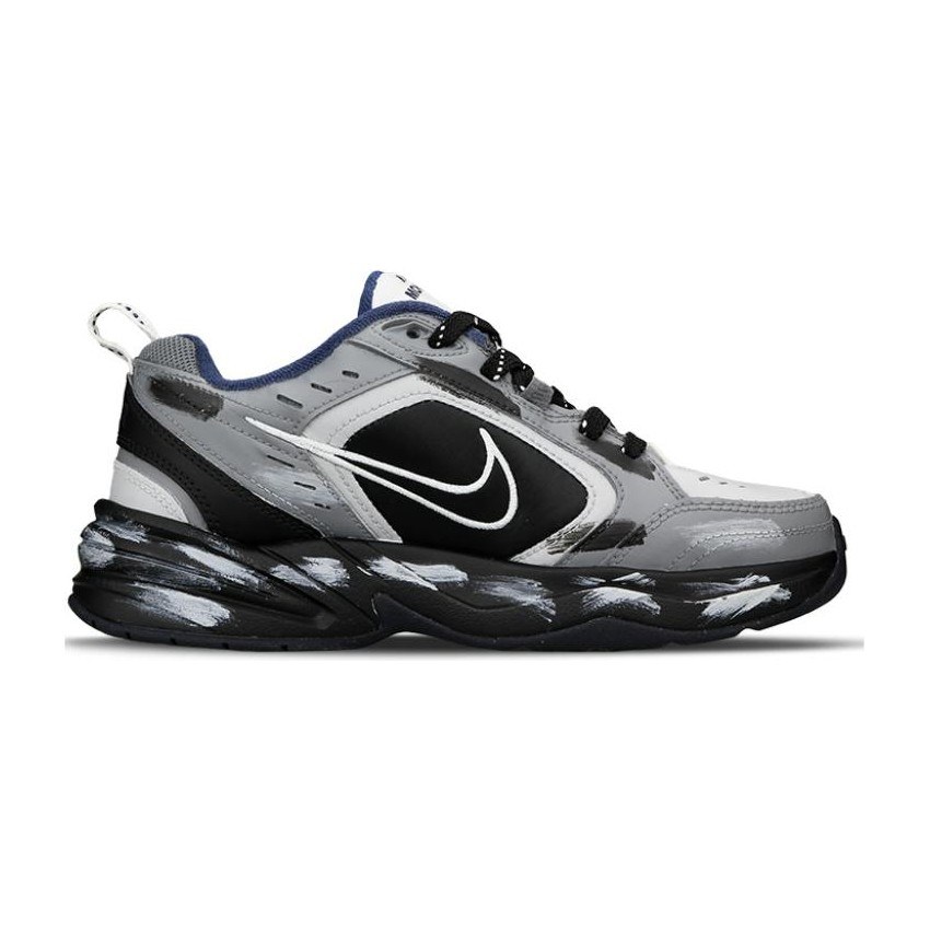 Nike Air Monarch 4