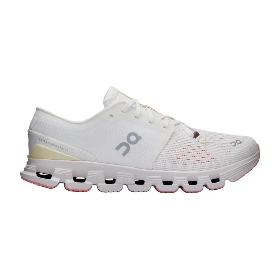 On Cloud X 4 Ivory White
