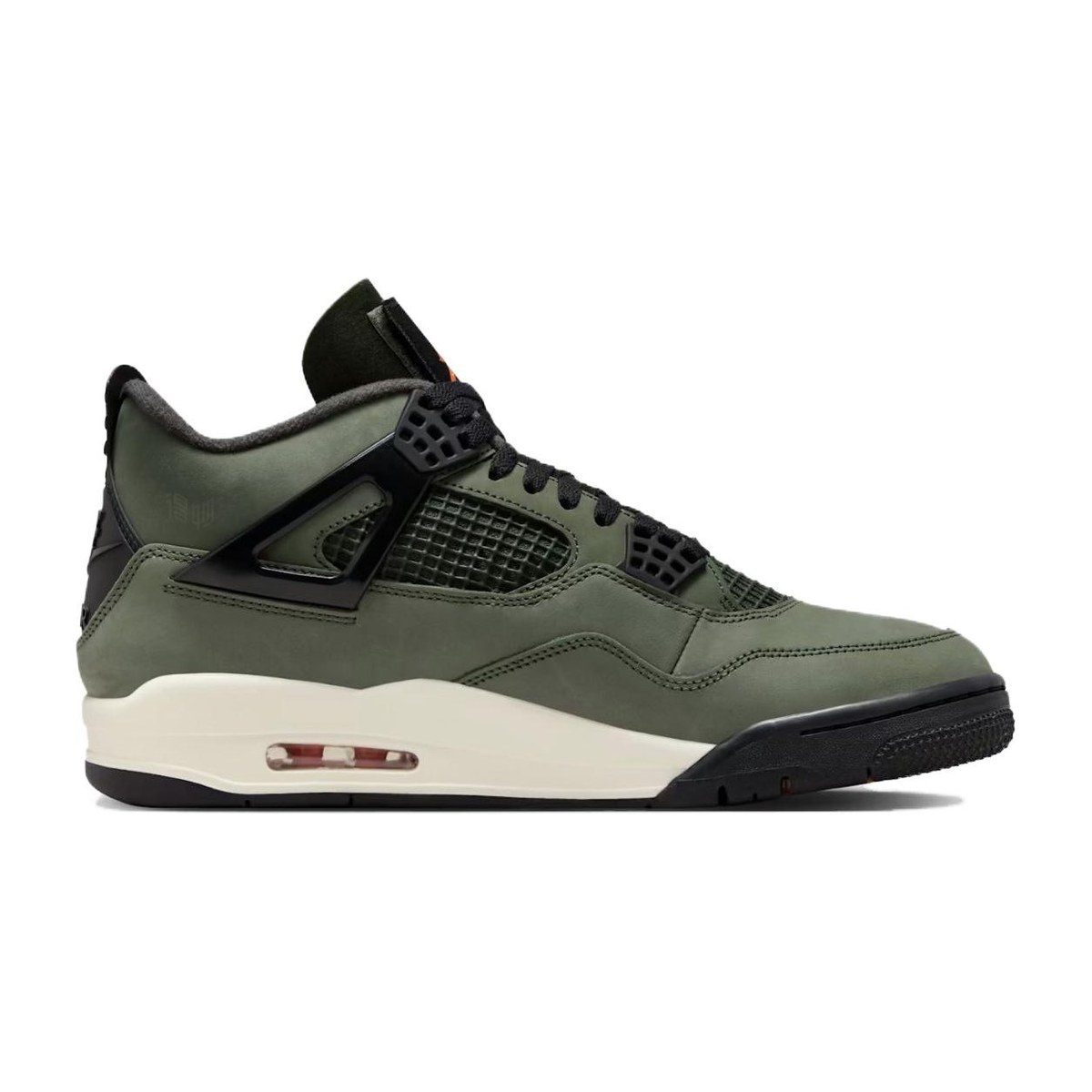 UNDEFEATED x Air Jordan 4