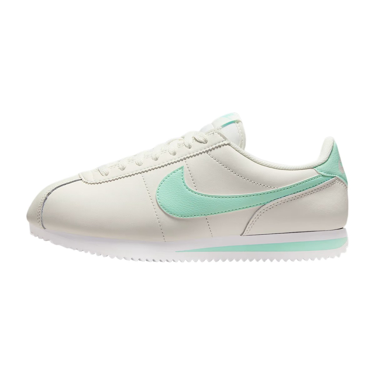 Nike Cortez White