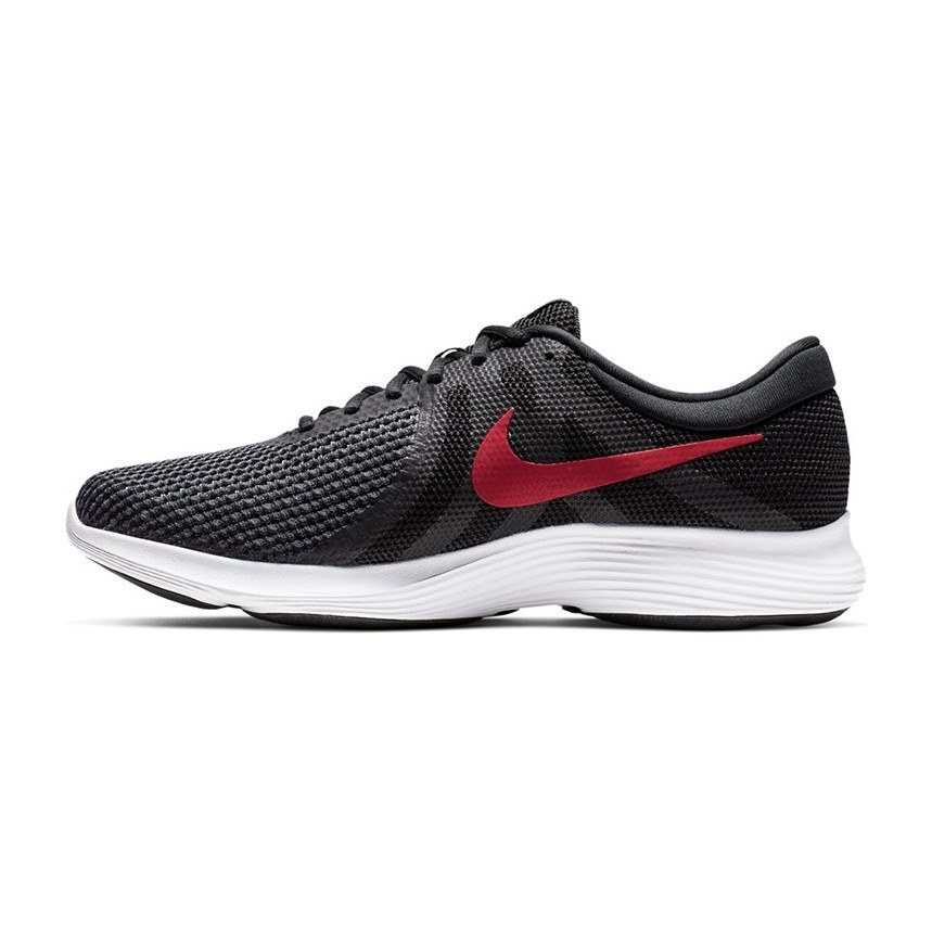 Nike REVOLUTION 4