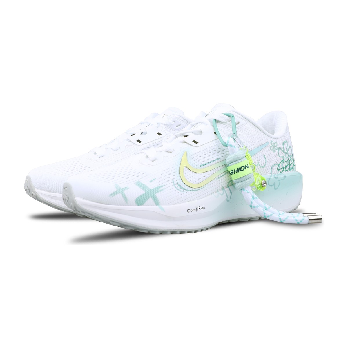 Nike Quest 6