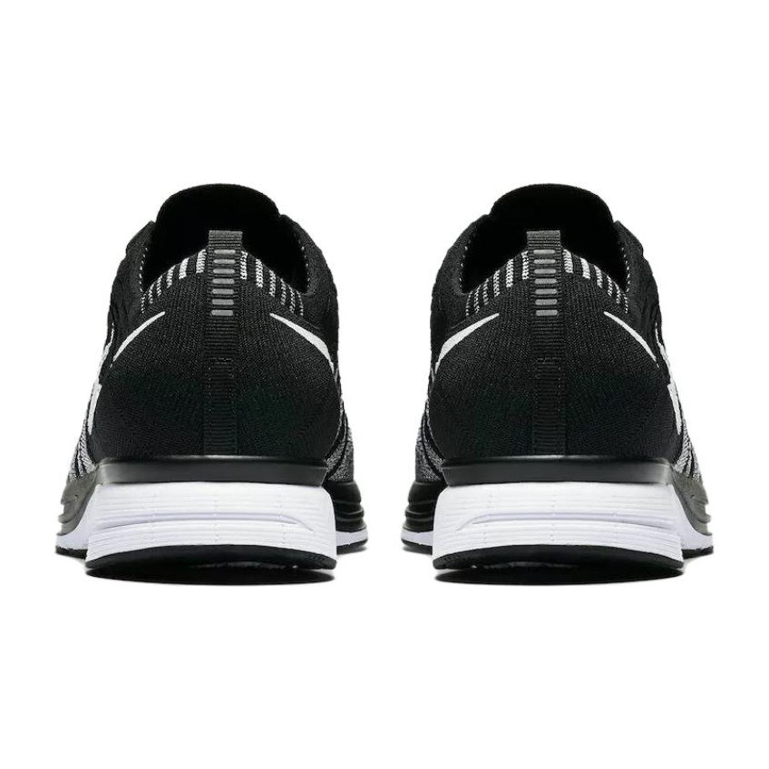 Nike Flyknit Trainer Oreo