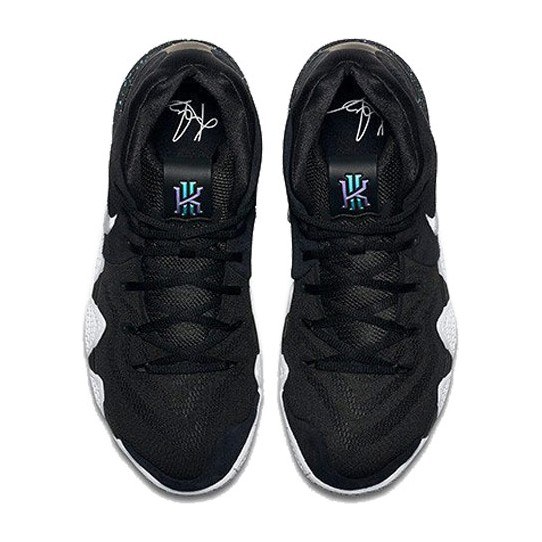 Nike Kyrie 4