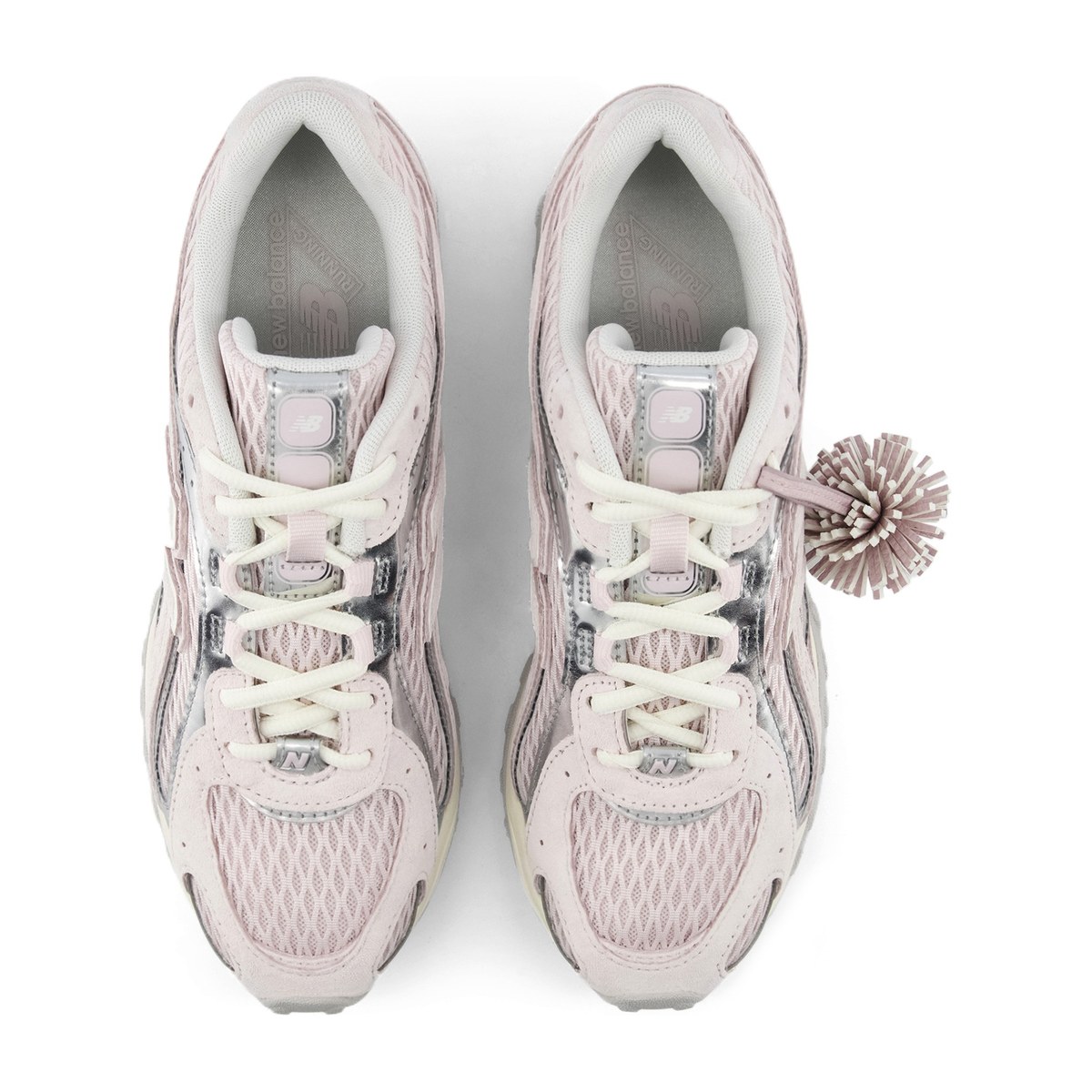 New Balance 204L