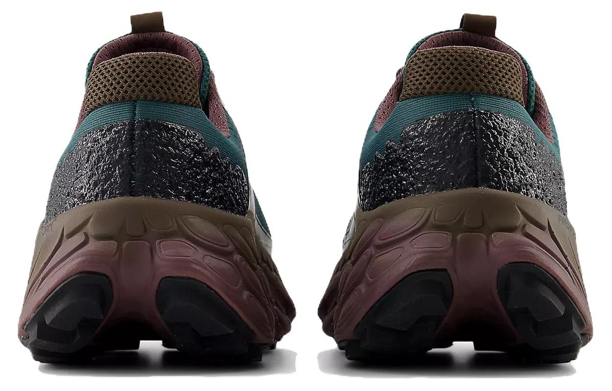 New Balance Fresh Foam X More Trail V3