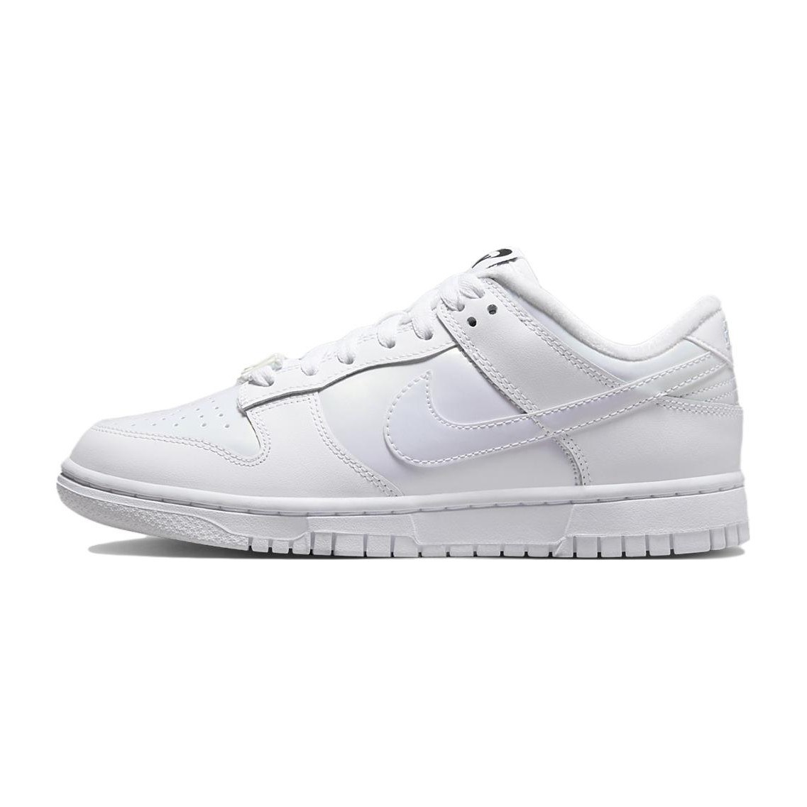 Nike Dunk SE White