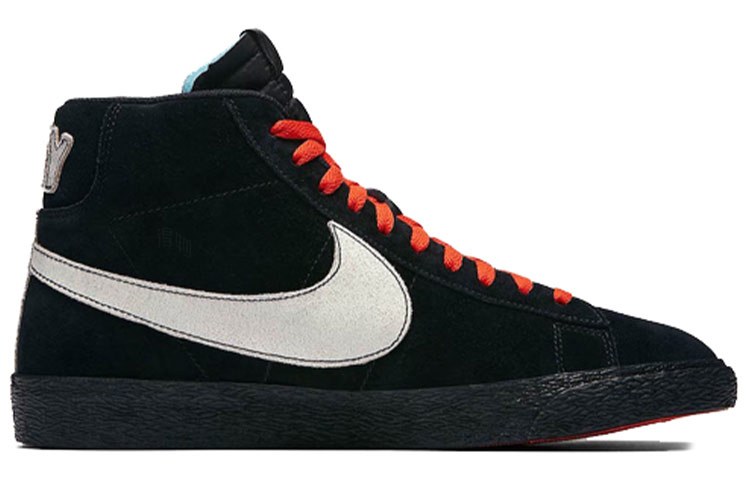 Nike Blazer Mid Black