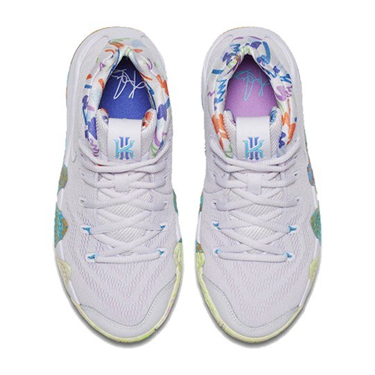 Nike Kyrie 4