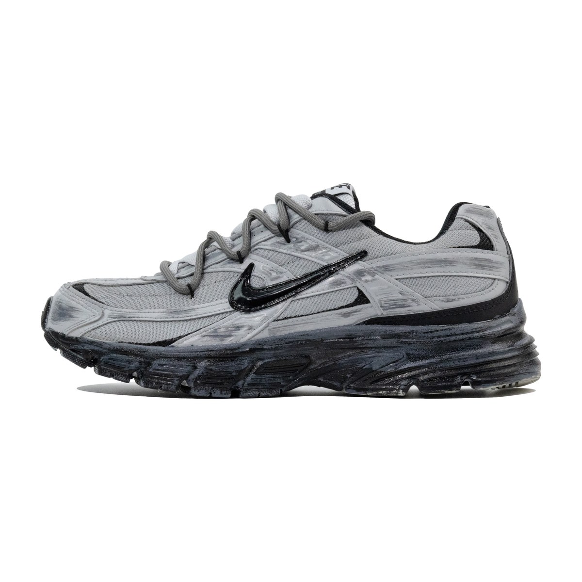 Nike Initiator