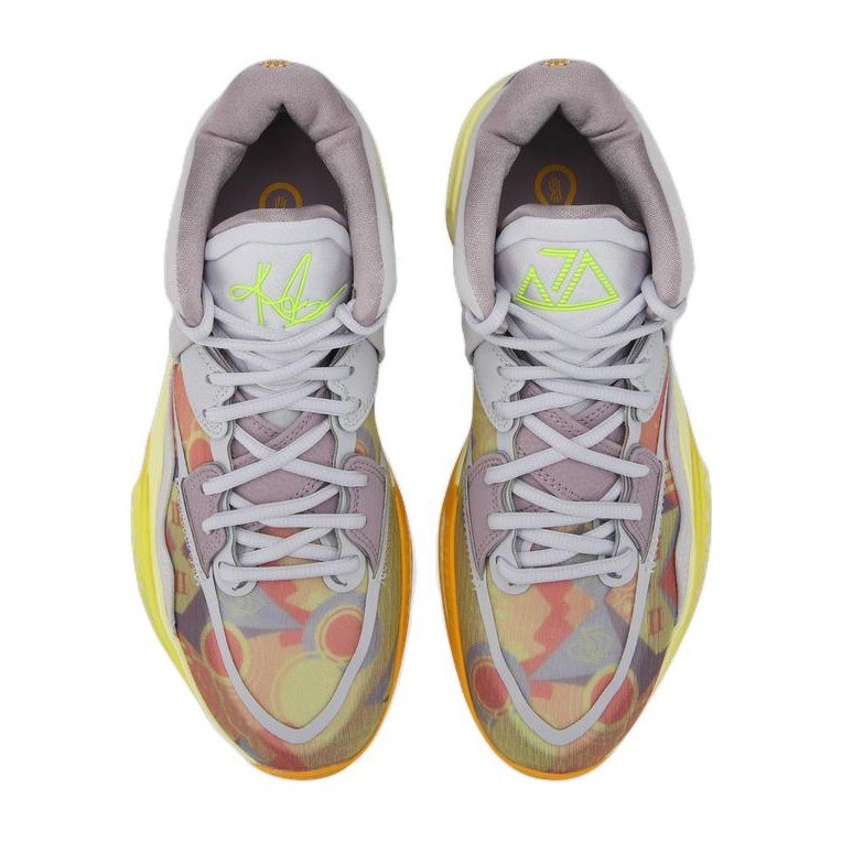 Nike Kyrie 8 Infinity