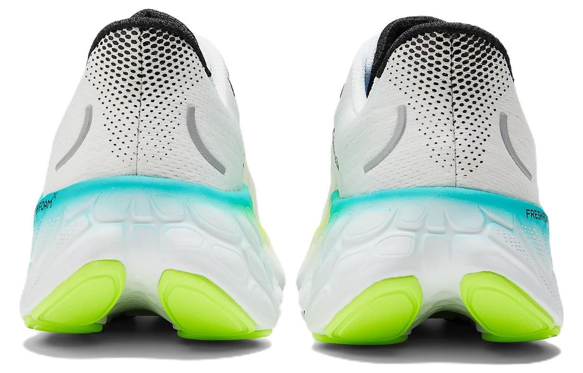 New Balance Fresh Foam X More v4