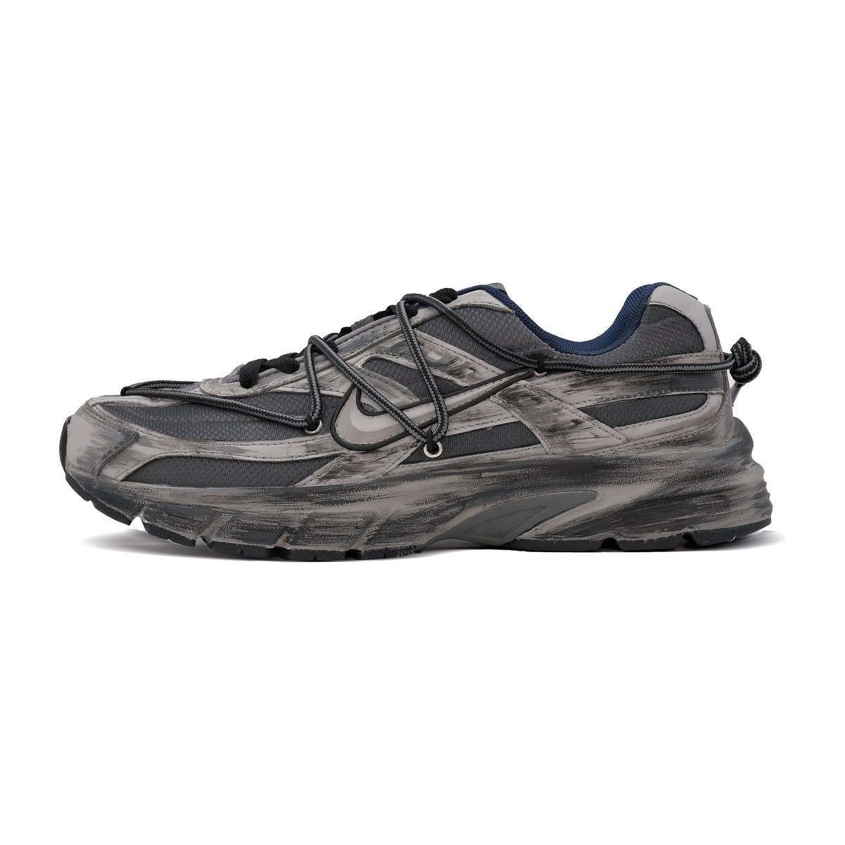 Nike Initiator