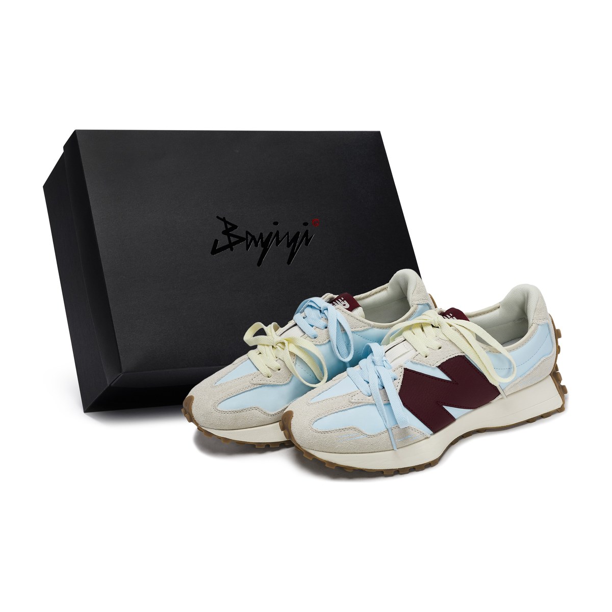 New Balance 327