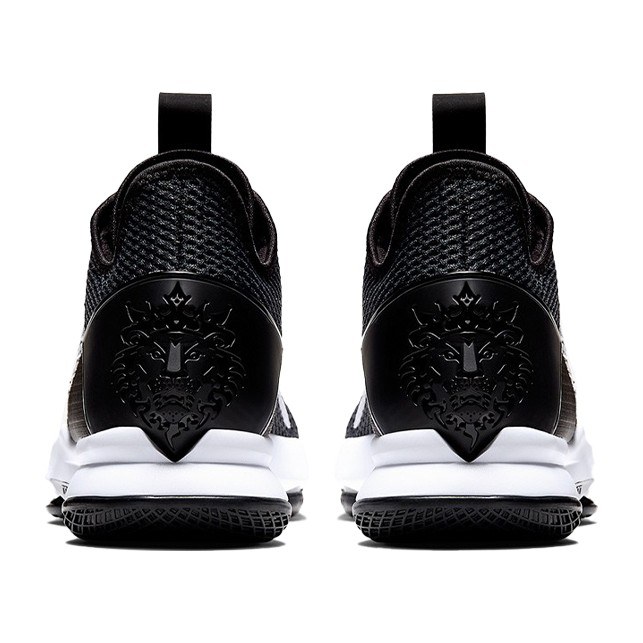 Nike Witness 4 Lebron EP